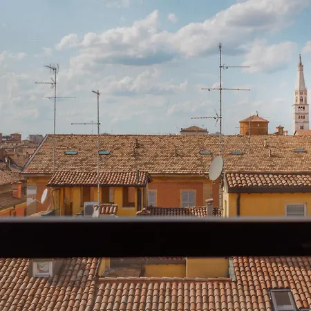 Corso Adriano 13 - La Torre Daire Modena