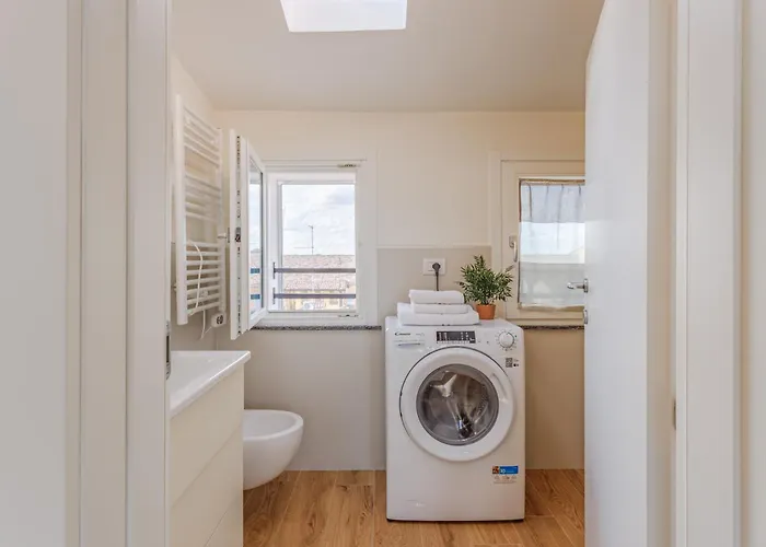 Corso Adriano 13 - La Torre Μόντενα