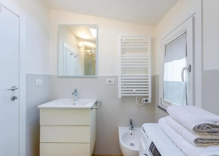 Corso Adriano 13 - La Torre Apartment *